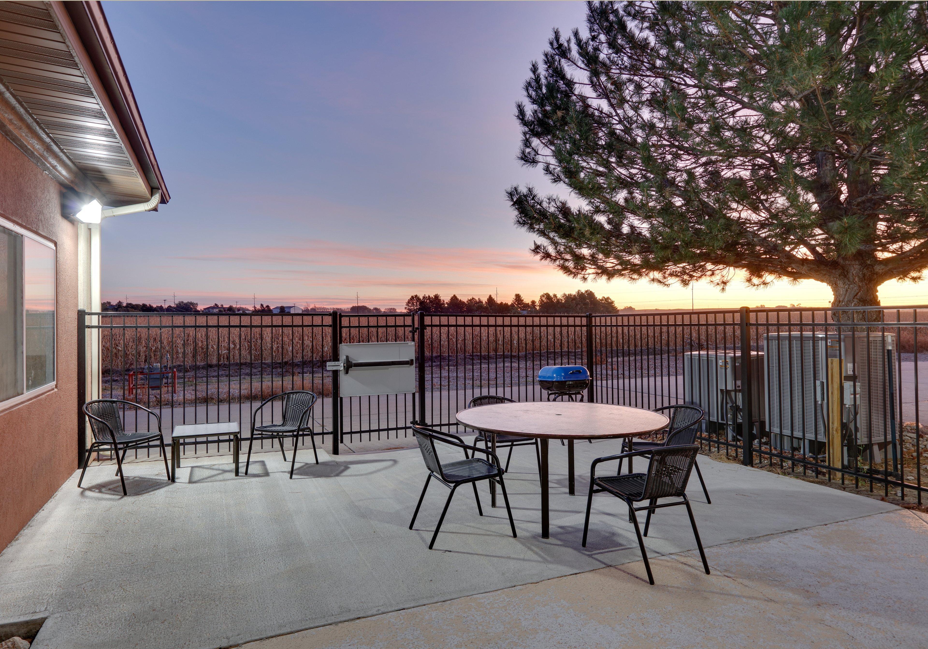 Holiday Inn Express Scottsbluff - Gering By Ihg Exterior photo