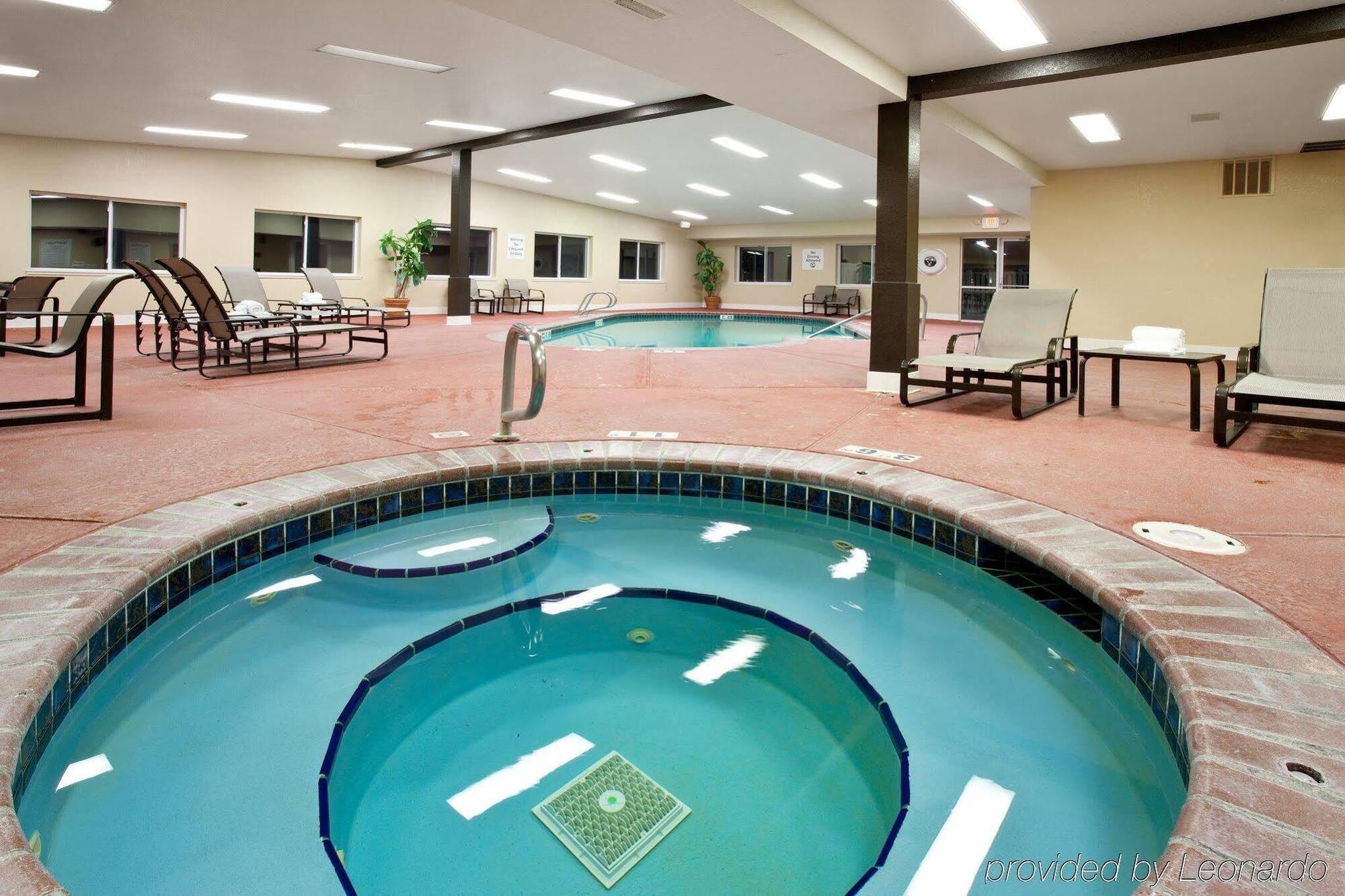 Holiday Inn Express Scottsbluff - Gering By Ihg Exterior photo